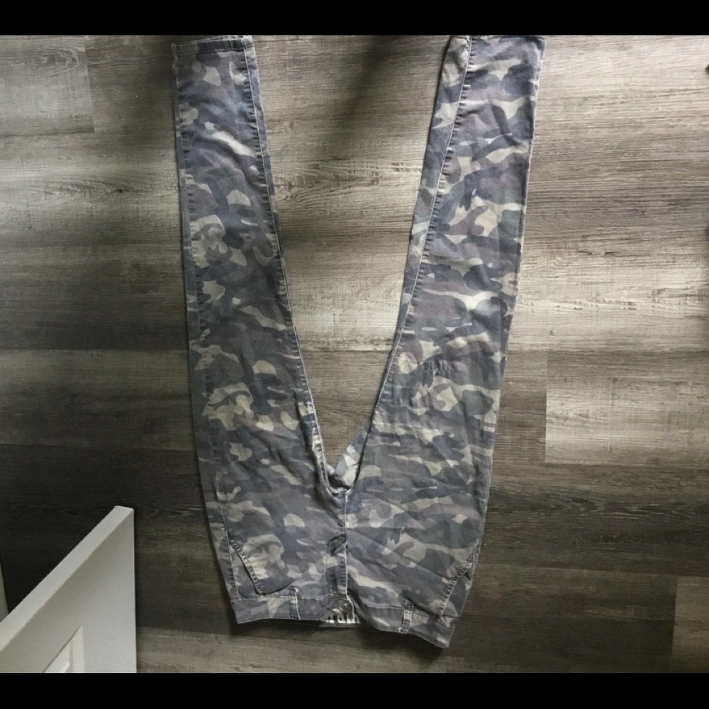Camo Jeans